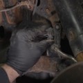 Rear Air Spring and Shock Absorber Removal Procedure - Step 9
